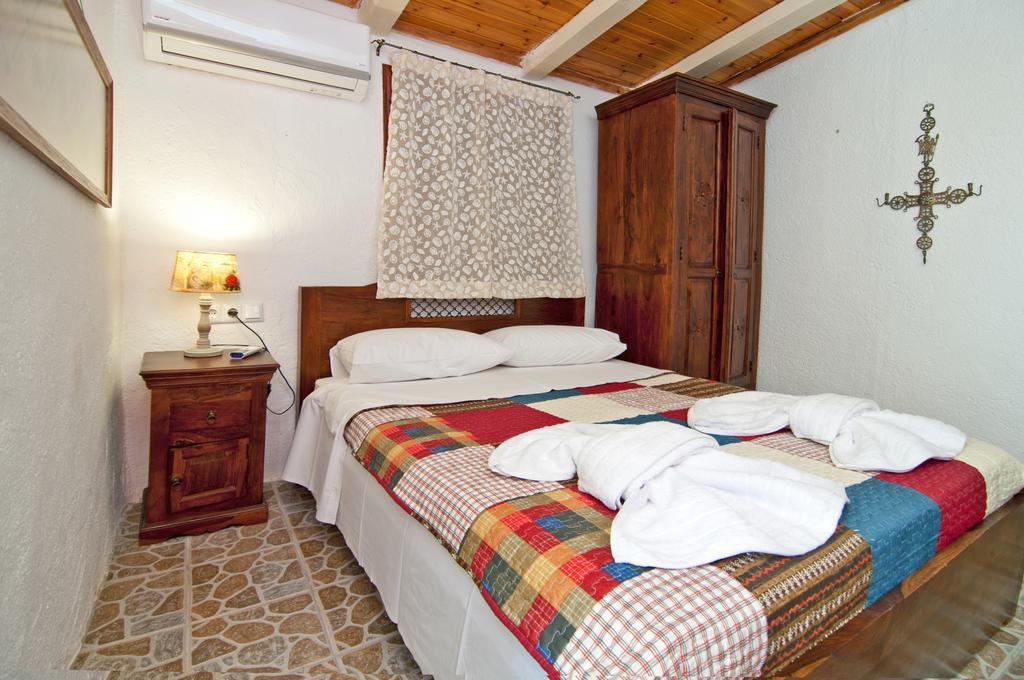 Captain Mike'S Villa II Sívota Buitenkant foto