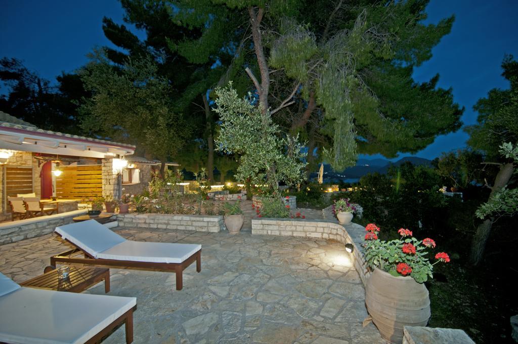 Captain Mike'S Villa II Sívota Buitenkant foto